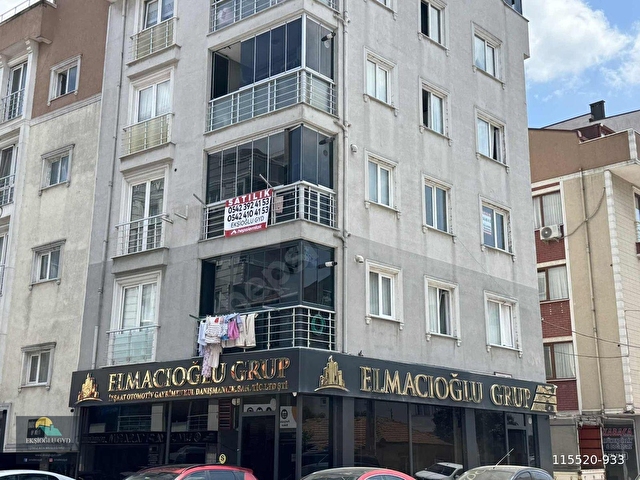 Katında Tek Ve Köşe Daire (Arakat) 2+1 90 m2 Satılık Daire