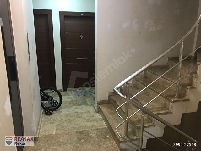 İstiklalde Ulucami Yanında 75 m2,Arakat,2+1,Ebeveynli Daire - Görsel 23
