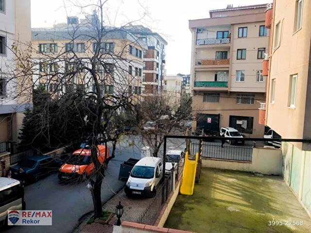 İstiklalde Ulucami Yanında 75 m2,Arakat,2+1,Ebeveynli Daire - Görsel 3