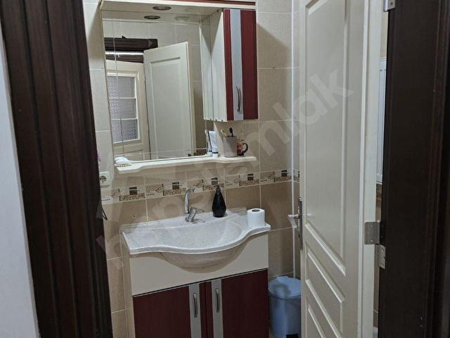 YEŞİL GAYRİMENKUL DEN    HACICELAL MAHALLESİNDE 3+1 KİRALIK DAİRE - Görsel 8