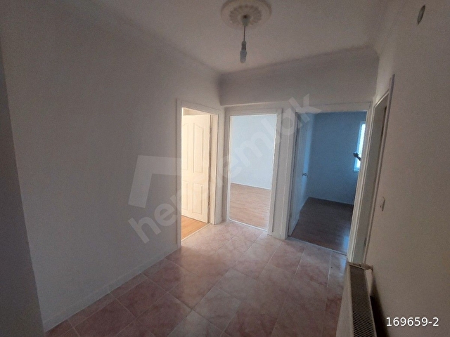 AKTEPE GAYRİMENKULDEN 30 AĞUSTOS MAH 3+1 KATTA  SATILIK DAİRE BOŞ ŞUAN - Görsel 18