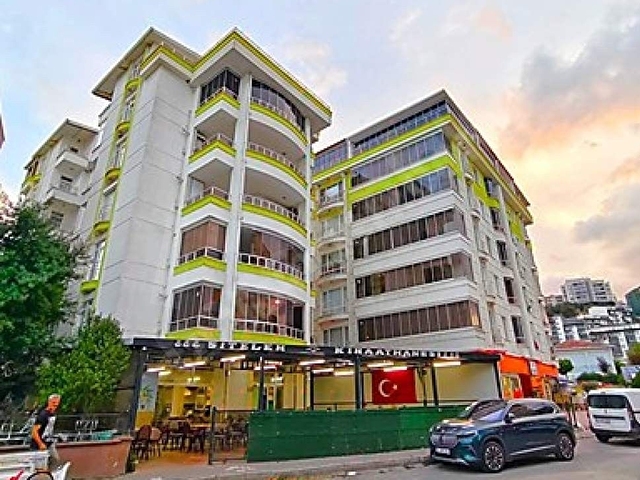 GÜZELYALI SİTELER MAH.SİTE İÇERSİNDE 2,5+1 GENİŞ VE YENİ DAİRE - Görsel 3