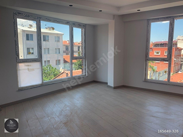 BURSA CD.YAKINI KÖŞE BİNA SATILIK 3+1 DAİRE B2-31