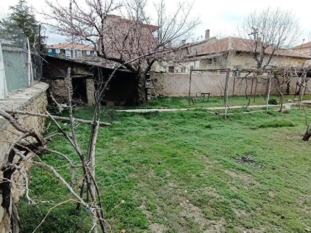 Çömlekçi mahallesi vatan market civarı müstakil masrafsız ev - Görsel 10