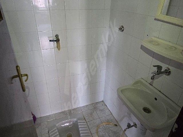 MERSİN OSMANİYE MAHALLESİNDE FIRSAT 3+1 ARA KAT SATILIK DAİRE - Görsel 25