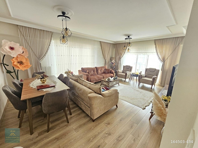 ANADOLUDAN CUMHURİYET MAHALLESİNDE SATILIK 3+1 SİTE DAİRESİ - Görsel 4
