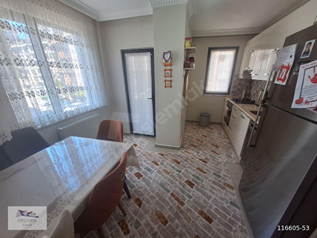 METRO YAKINI NECATİBEY CADDESİNDE 3 CEPHESİ AÇIK EBEVEYN BANYO - Görsel 12