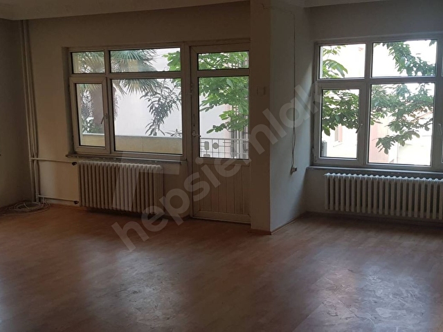 SİTEDE 2+1 AİLE APARTMANI GÜNEŞ ALAN FERAH VE GENİŞ ,MASRAFSIZ DAİRE - Görsel 4