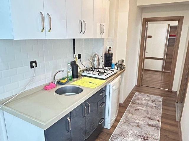 AYŞEKADIN MEYVE TABAĞI HEYKELİ YAKINI EŞYALI 1+1 KİRALIK DAİRE - Görsel 5