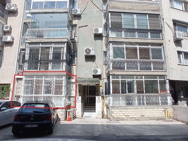 güzelyalı 54 sk doğalgazlı, balkonlu temiz yüksek giriş 2+1 - Görsel 3