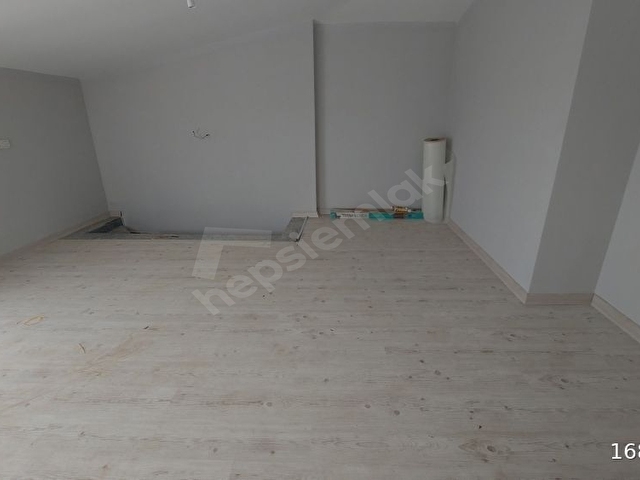 Hürriyet Mah. Cadde Üzeri Teraslı Sıfır 2+2 Dubleks Daire - Görsel 6