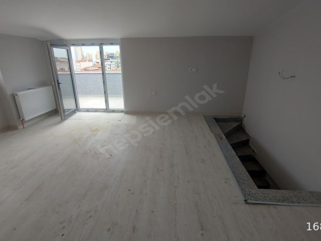 Hürriyet Mah. Cadde Üzeri Teraslı Sıfır 2+2 Dubleks Daire - Görsel 7