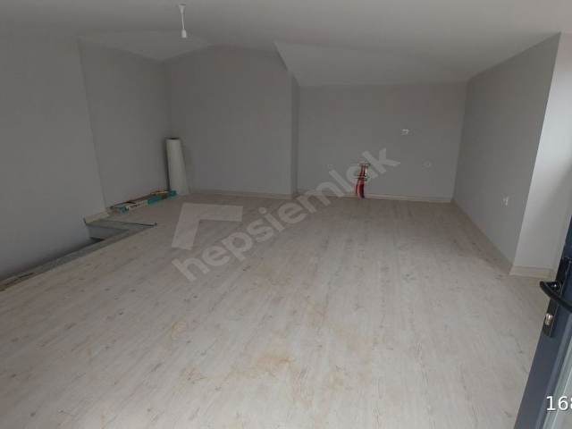 Hürriyet Mah. Cadde Üzeri Teraslı Sıfır 2+2 Dubleks Daire - Görsel 5