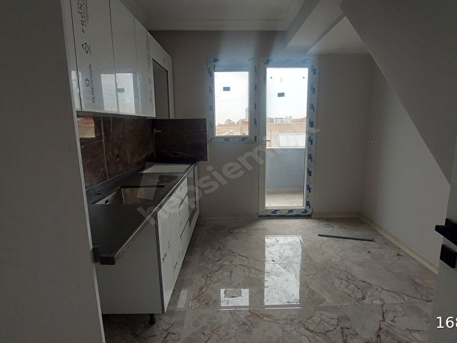 Hürriyet Mah. Cadde Üzeri Teraslı Sıfır 2+2 Dubleks Daire - Görsel 10