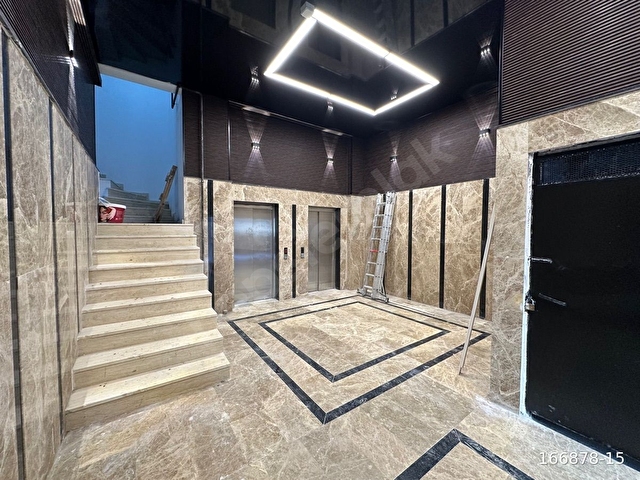 ÖZ NOVADAN CADDE YANI SİTE İÇİ OTOPARKLI 4.KAT 95 M² SATILIK DAİRE