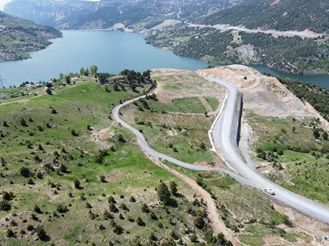 DAP QUALİTYDEN SORGUNDA BARAJA YAKIN 1.700m2 SATILIK ARSA/TARLA - Görsel 5