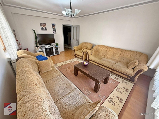 KAZIM ORBAY MH. 200 m2 TERASLI 5+1 CADDE ÜZERİ 70 m2 TERASLI - Görsel 4