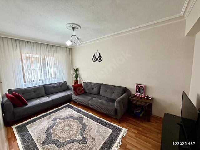 ALSANCAK MAHDE ÖN CEPHE EMİNEVİME UYGUN 3+1 SATILIK DAİRE - Görsel 23