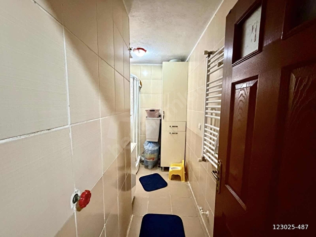 ALSANCAK MAHDE ÖN CEPHE EMİNEVİME UYGUN 3+1 SATILIK DAİRE - Görsel 25