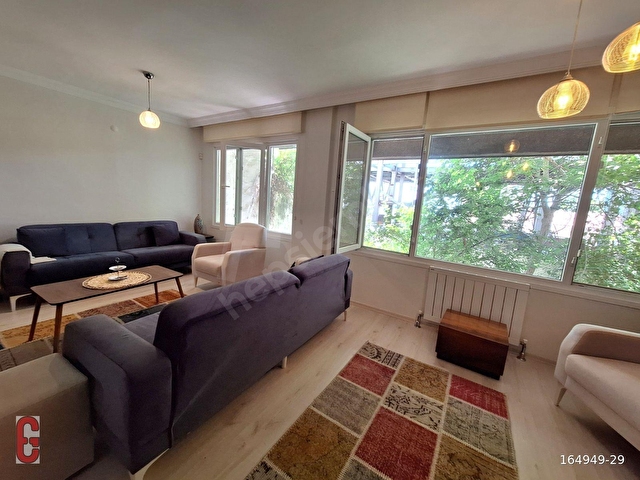 CİHANGİR SAHİLE ADIM MESAFEDE 2+1 SATILIK DAİRE - Görsel 2