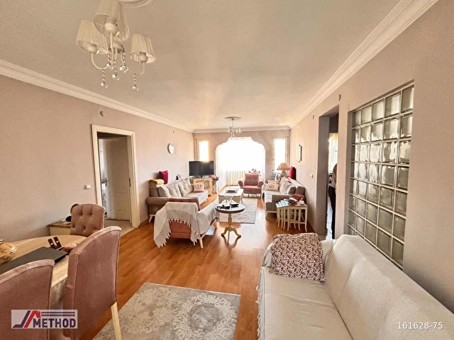 BAHÇEŞEHİR ESENKENT KAMELYA EVLERİNDE 108m2 SATILIK 3+1DAİRE - Görsel 6