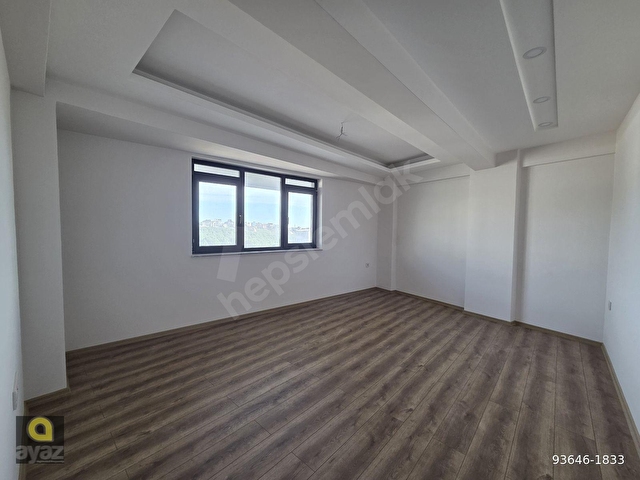 BANDIRMA YENİ MAHALLEDE 2+0 SATILIK LÜX DAİRE