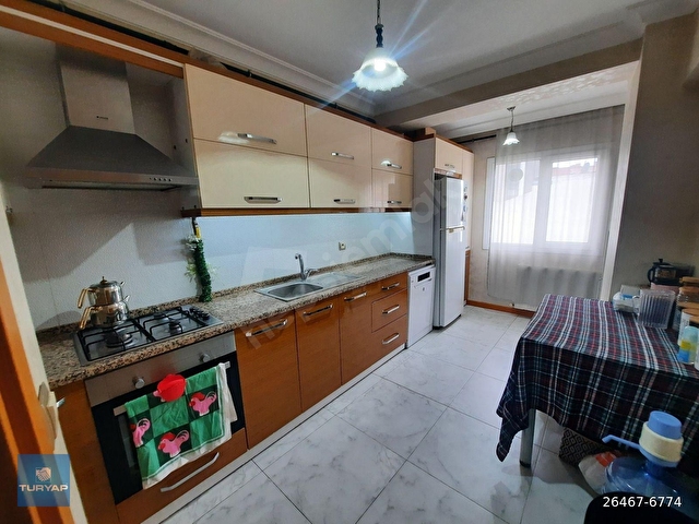 KONAK ZAFERTEPEDE ASANSÖRLÜ, OTOPARKLI,3+1 GENİŞ SATILIK DAİRE