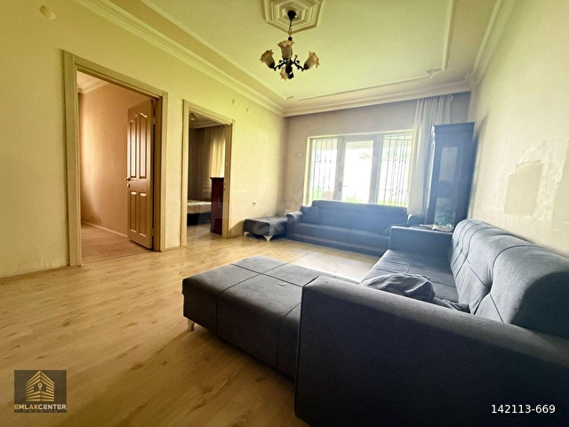 EMLAKCENTERDAN FULL EŞYALI FIRSAT DAİRE METRO YAKINI 3+1