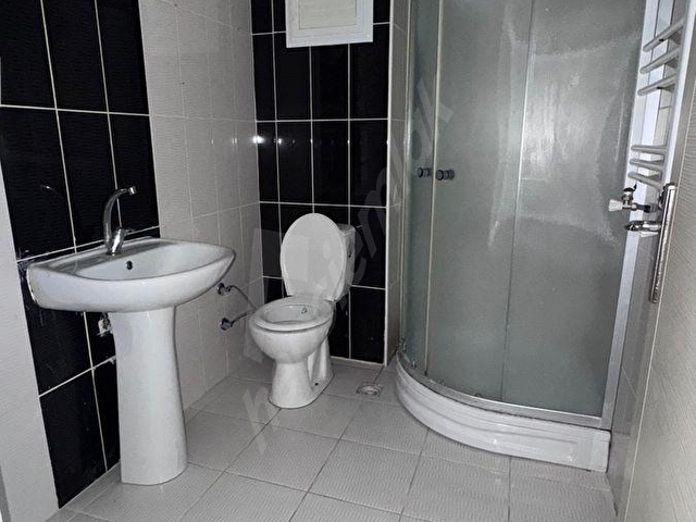 Çanakkale İsmetpaşa Site İçi Kiralık 1+1 Ev - Görsel 12