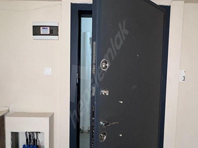Çanakkale İsmetpaşa Site İçi Kiralık 1+1 Ev - Görsel 2