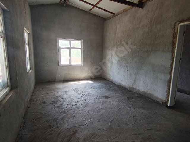 Derbentte 100 m² Evi Bulunan Müstakil Tapulu 1.343 m² Bahçe - Görsel 8