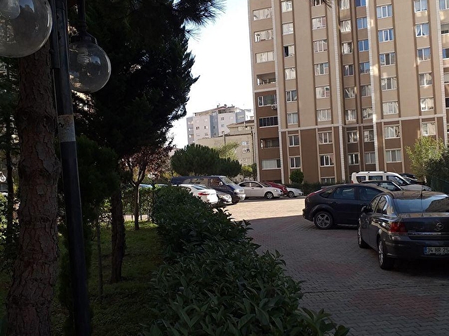 Beylikduzu Adnan Kahveci Mahallesi 3 1 Satilik Daire 93093 701 Hurriyet Emlak