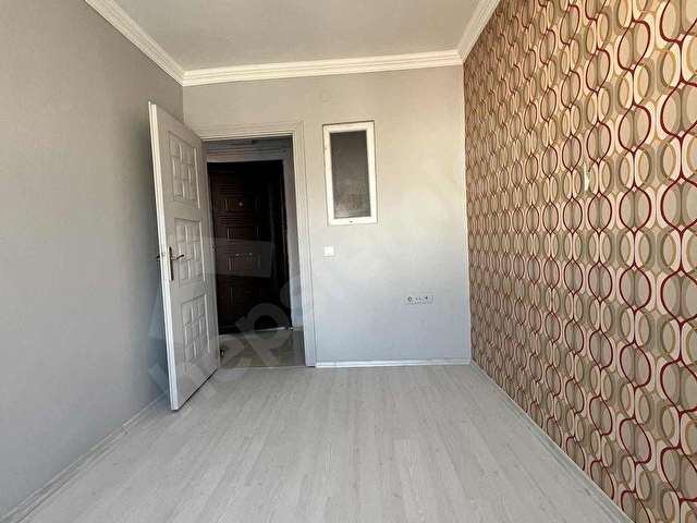 ULUÖNDER TRANVAY DURAKLARINA YÜRÜME MESAFESİNDE SATILIK 1+1 - Görsel 9