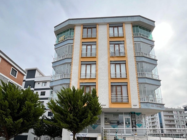 VALORA’dan KURUPELİT TRAMVAY DURAĞINA CEPHE KİRALIK 2+1 DAİRE - Görsel 2