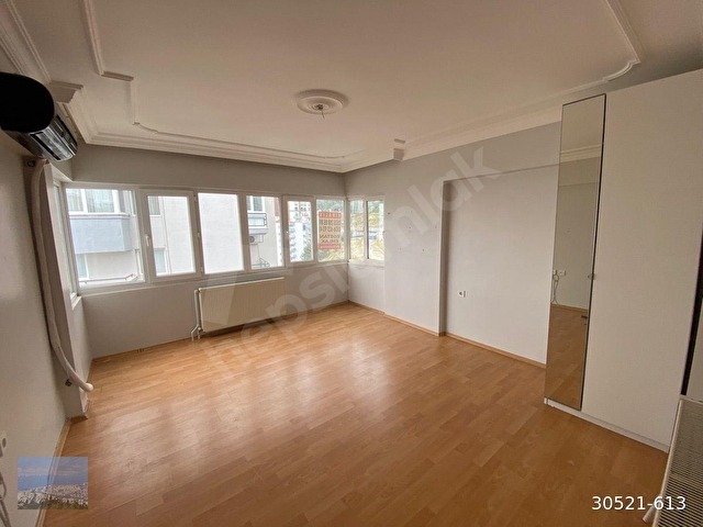 Narlıdere’de deniz manzaralı önünde otobüs durağı olan 9 Eylül hastanesine yakın kiralık daire - Görsel 23