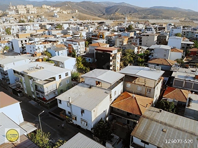 ASARLIK GÖLCÜK MH. 107M2 ARSA ÜZERİNDE 3 KATLI SATILIK KÖŞE BİNA - Görsel 10