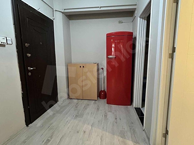 Acıbadem Sokullu sokak da eşyalı kiralık 1+1 bahçe katı - Görsel 5
