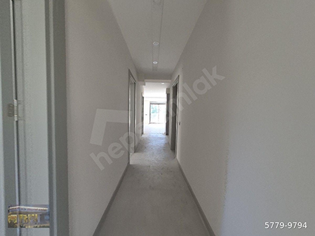 ZERDALİLIKTE SIFIR BİNADA KOMBILİ ARA KATTA GENIS 3+1 KAPALI OTOPARKLI - Görsel 12