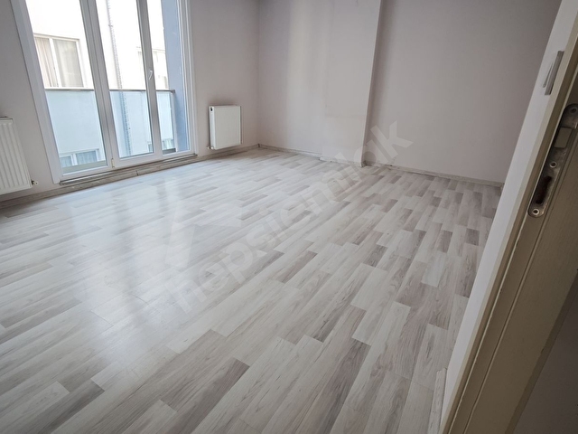 SULTANBEYLİ ADİL MAH.DE DİŞ HASTANESİ YANI 2+1 85M2 ARAKAT DAİRE - Görsel 3