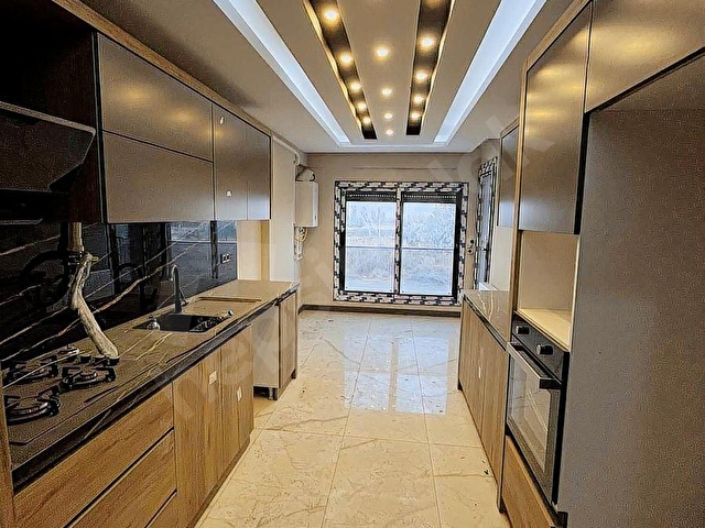 SU EMLAKTAN YENİ MAHALLEDE SATILIK 3+1 ULTRA LÜKS DAİRE