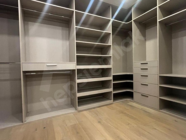 Beykoz Konaklarında Yenilenmiş İyi Konumda Satılık Villa - Görsel 12