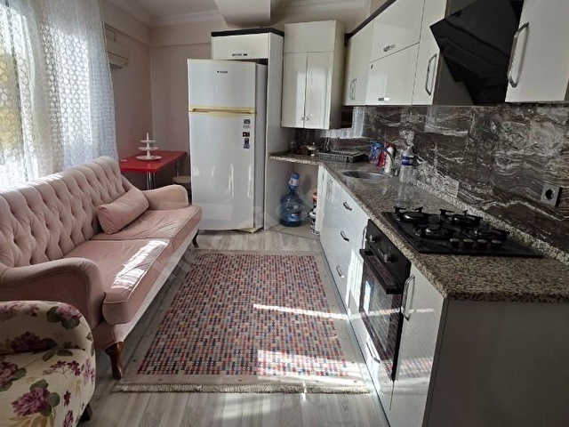 Balatçıkta İzban Durağının Dibinde Eşyalı Kiralık 1+1 - Görsel 2