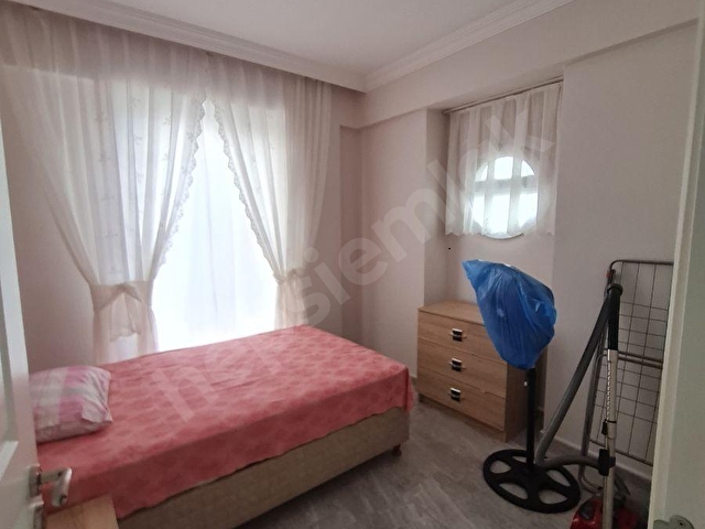 HAVUZLU SİTE İÇERİSİNDE SATILIK TERASLI TRIBLEX YAZLIK - Görsel 12