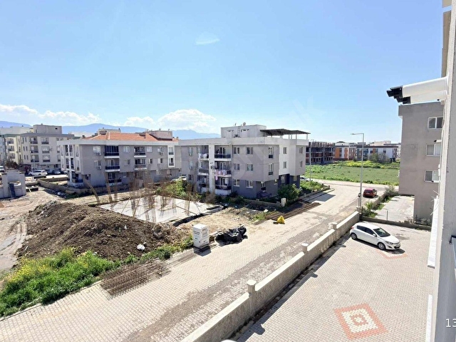 GÖRALDAN MURADİYE SİTE İÇERİSİNDE 2+1 K MUTFAK ARAKAT DAİRE - Görsel 14
