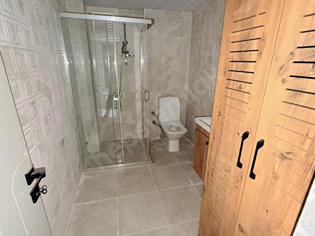 GÖRALDAN MURADİYE SİTE İÇERİSİNDE 2+1 K MUTFAK ARAKAT DAİRE - Görsel 30