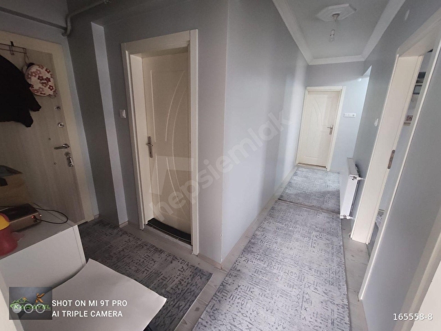 AKYAZI DA 3 KATLI BİNANIN 3. KATINDA BULUNAN BAKIMLI SAT. DAİRE - Görsel 10