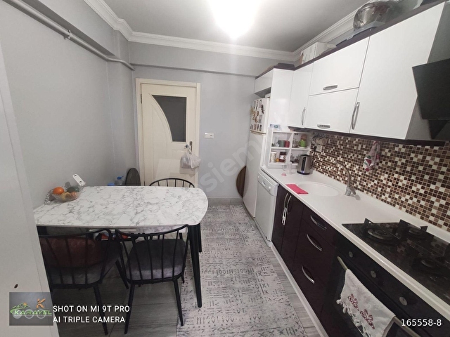 AKYAZI DA 3 KATLI BİNANIN 3. KATINDA BULUNAN BAKIMLI SAT. DAİRE - Görsel 18