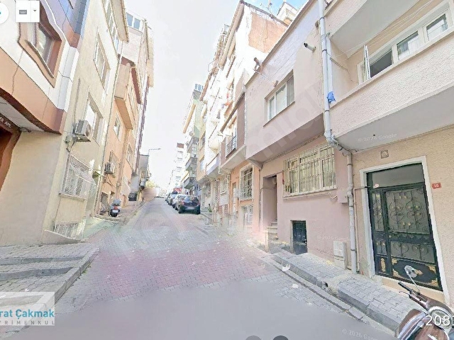 SATILIK GÜLTEPEDE CADDEYE YAKIN ÜÇ DAİREDEN OLUŞAN BİNA - Görsel 18
