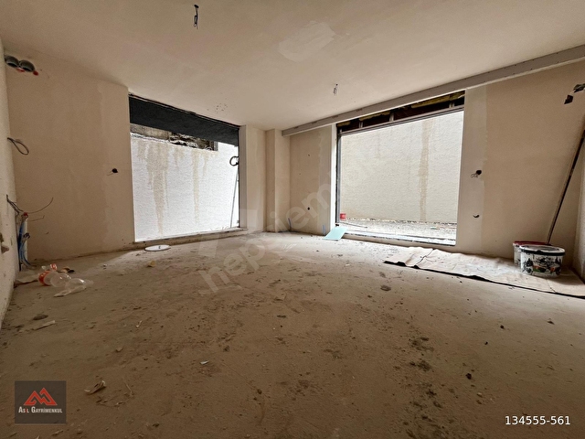 Asilden Küçükalı Çamlık Sahilde 2+1 net 60 m2 - Görsel 2