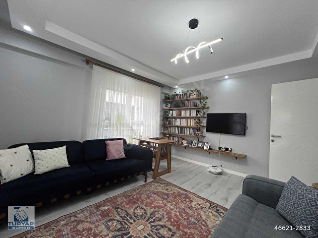 TURYAP SÜMERDEN BATIKENT MH KÖŞEBAŞI KONUMDA 2+0 SATILIK DAİRE - Görsel 3